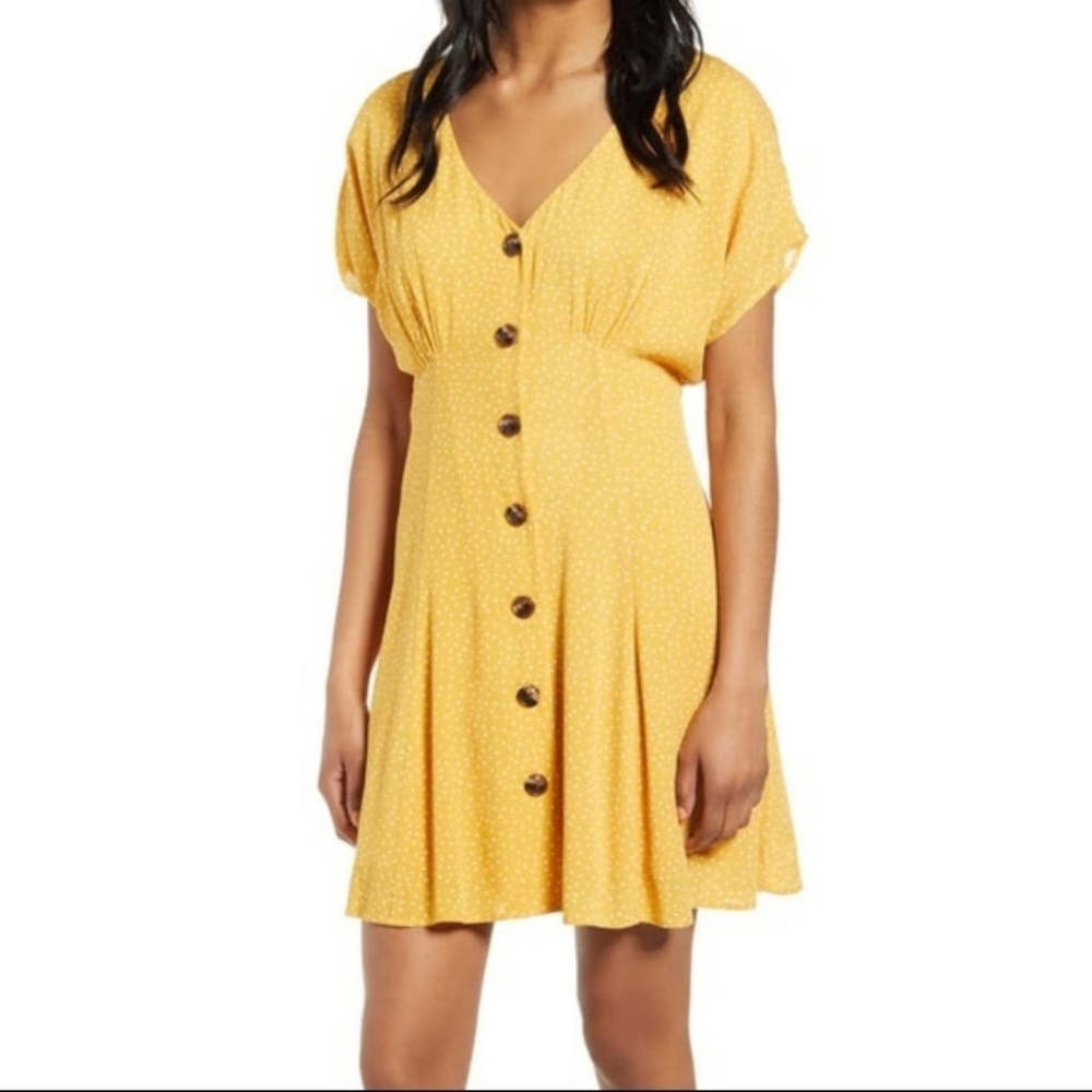 Button front polkadot mini dress